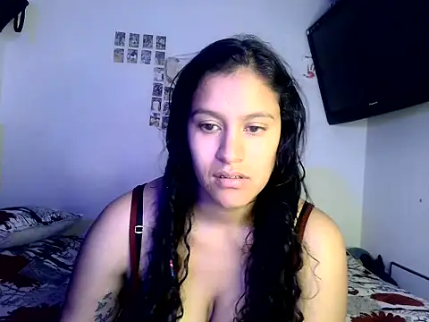 luna E online show from 04.24.26