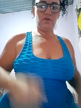 Snapshot of Monalinda-hot chatting on 02.25.26 Monalinda-hot online show from 02.25.26