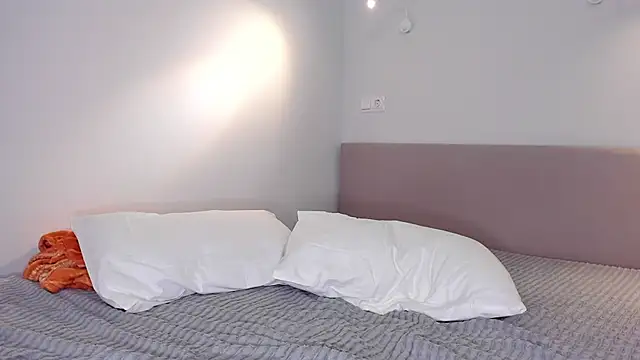 Snapshot of PuddingPantie chatting on 02.12.26 PuddingPantie online show from 02.12.26