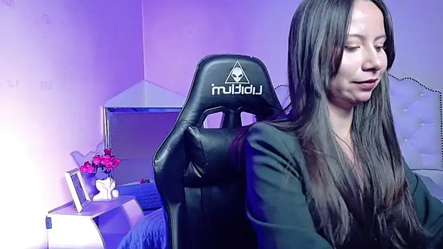 Snapshot of Mei_hells chatting on 02.23.26 Mei hells online show from 02.23.26