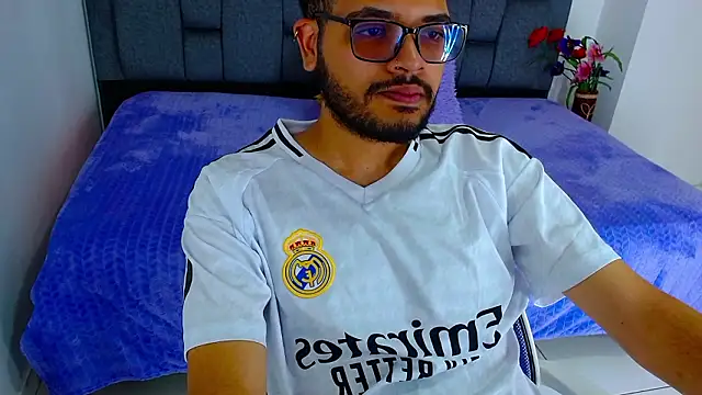 Snapshot of J_black_ chatting on 02.21.26 J black online show from 02.21.26