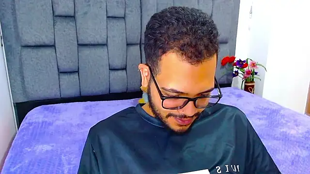 Snapshot of J_black_ chatting on 02.25.26 J black online show from 02.25.26