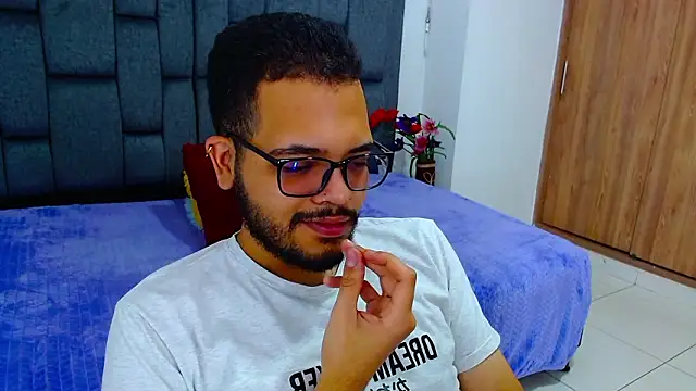 Snapshot of J_black_ chatting on 02.26.26 J black online show from 02.26.26