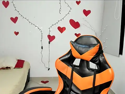 Snapshot of RYAN_MYEARZ__ chatting on 02.20.26 RYAN MYEARZ online show from 02.20.26