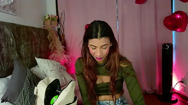 Snapshot of MelanyStone_ chatting on 02.18.26 MelanyStone online show from 02.18.26