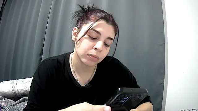 Snapshot of violetazein7 chatting on 05.16.26 violetazein7 online show from 05.16.26