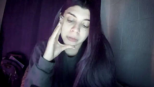 Snapshot of violetazein7 chatting on 07.14.26 violetazein7 online show from 07.14.26