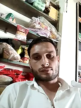 Snapshot of Beinghorny83 chatting on 02.28.26 Beinghorny83 online show from 02.28.26