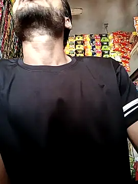 Beinghorny83 online show from 04.12.26