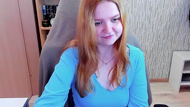 Snapshot of AnitaXVine chatting on 05.09.26 AnitaXVine online show from 05.09.26