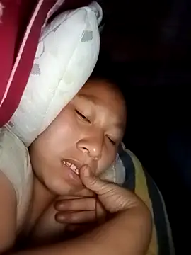 Snapshot of plump-bums chatting on 02.26.26 plump-bums online show from 02.26.26