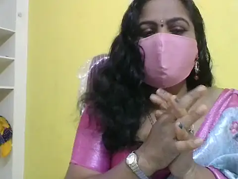 anu-reddyy online show from 04.02.26