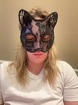 Snapshot of czarnula8 chatting on 02.26.26 czarnula8 online show from 02.26.26