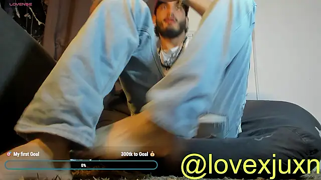 LovexJuxn8 online show from 03.14.26