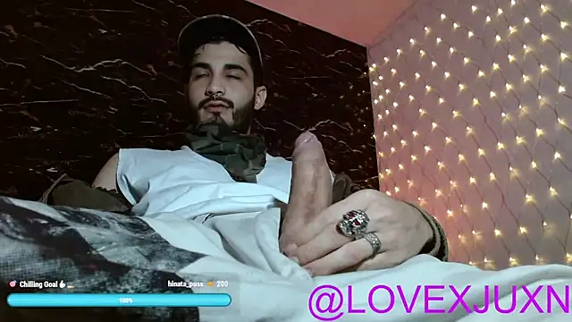 LovexJuxn8 online show from 04.16.26