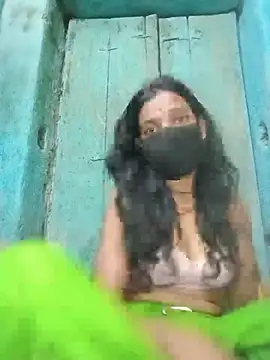 Snapshot of Desi_Couple_P chatting on 06.16.26 Desi Couple P online show from 06.16.26