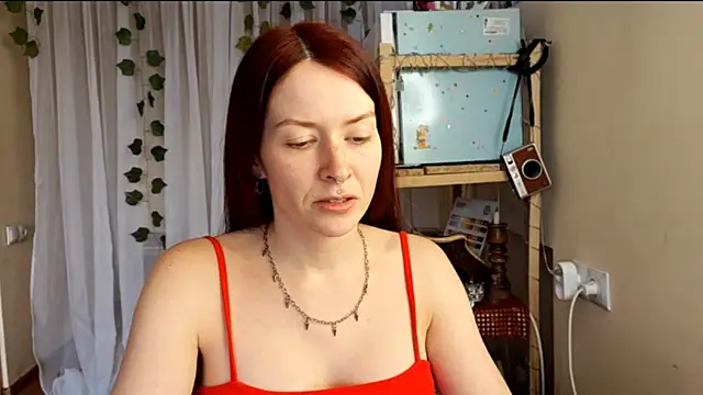 Snapshot of Kamila_Moore_ chatting on 03.03.26 Kamila Moore online show from 03.03.26