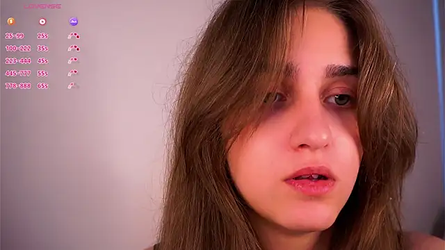 Snapshot of ClarineCasebolt chatting on 07.18.26 ClarineCasebolt online show from 07.18.26