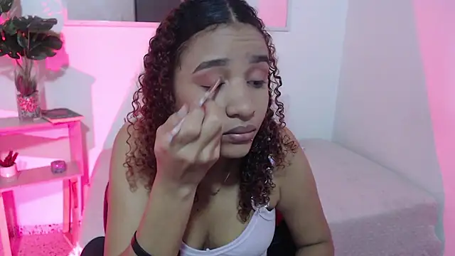 Snapshot of Alice_Grinnerk chatting on 03.03.26 Alice Grinnerk online show from 03.03.26