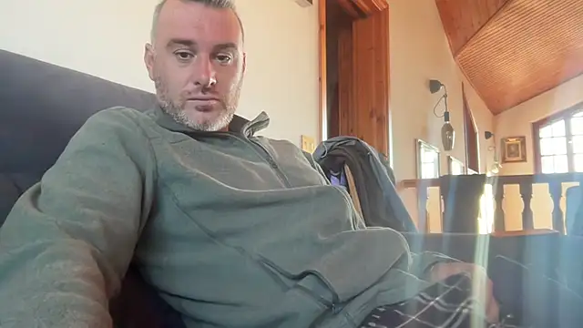 marcovik1 online show from 02.17.26