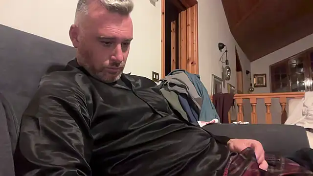 marcovik1 online show from 02.26.26