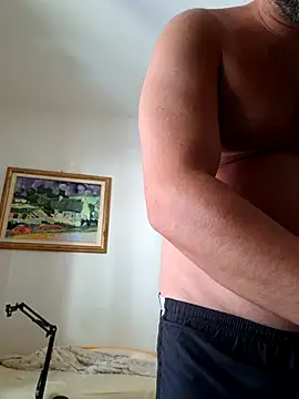 Snapshot of cetriolino chatting on 05.16.26 cetriolino online show from 05.16.26