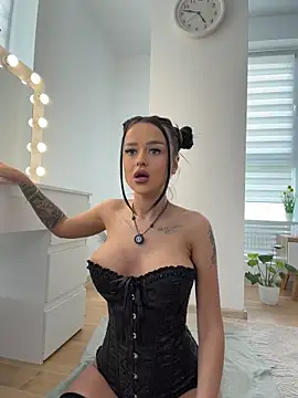 Katty Pery online show from 05.23.26