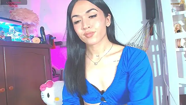 Yiyii online show from 03.19.26