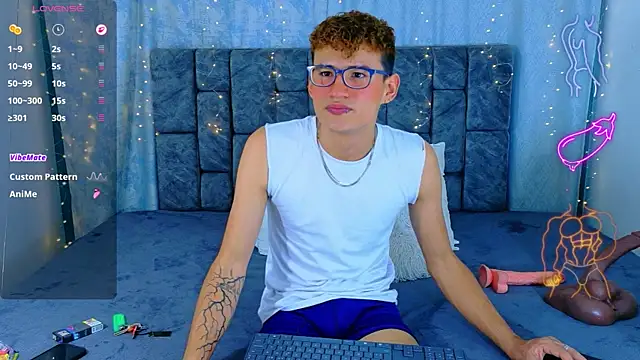 Snapshot of NicolasTorrez chatting on 05.18.26 NicolasTorrez online show from 05.18.26