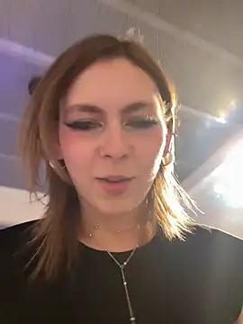 Snapshot of Milli-Kiss chatting on 03.01.26 Milli-Kiss online show from 03.01.26