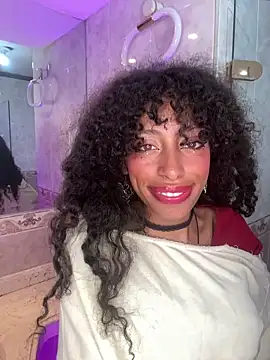 Snapshot of Tamia_25 chatting on 05.14.26 Tamia 25 online show from 05.14.26