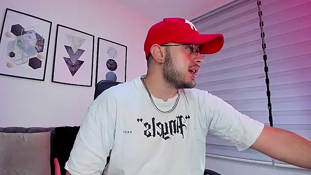 Snapshot of ethan_grace chatting on 03.02.26 ethan grace online show from 03.02.26