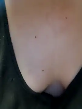 squirtshantal online show from 11.25.25