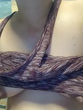 squirtshantal online show from 12.16.25