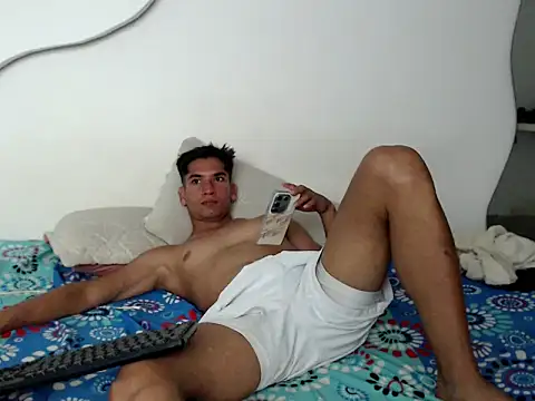 johanoro333 online show from 03.08.26