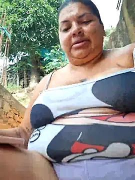 Snapshot of Juli_Powl chatting on 02.23.26 Juli Powl online show from 02.23.26