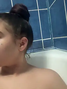 Snapshot of Vivike234 chatting on 02.16.26 Vivike234 online show from 02.16.26