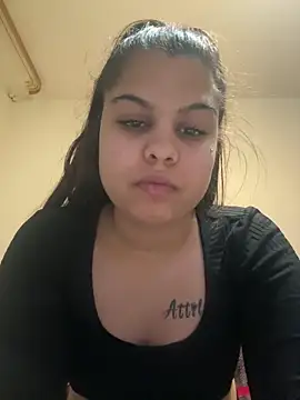 Snapshot of Vivike234 chatting on 02.26.26 Vivike234 online show from 02.26.26