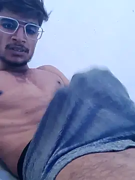 Snapshot of kaushikhotty chatting on 07.14.26 kaushikhotty online show from 07.14.26