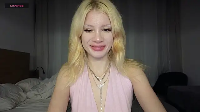 Snapshot of qualitybab chatting on 02.26.26 qualitybab online show from 02.26.26