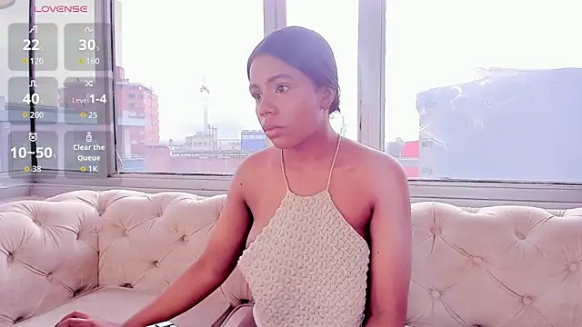 Snapshot of madii_lenon chatting on 05.16.26 madii lenon online show from 05.16.26