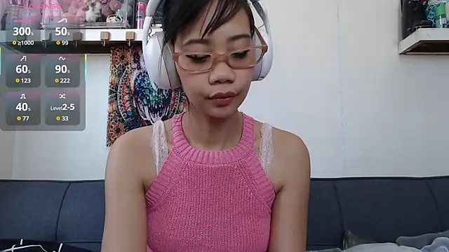 GloryKulikowski online show from 04.06.26