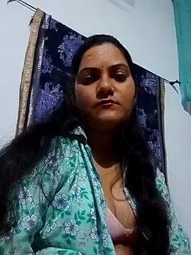 Snapshot of Anushka_Singh0 chatting on 02.15.26 Anushka Singh0 online show from 02.15.26