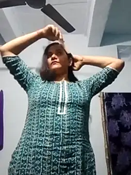 Anushka Singh0 online show from 03.03.26