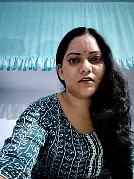 Anushka Singh0 online show from 04.01.26