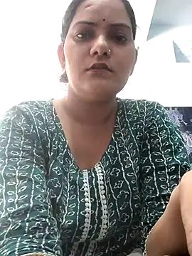 Snapshot of Anushka_Singh0 chatting on 05.13.26 Anushka Singh0 online show from 05.13.26
