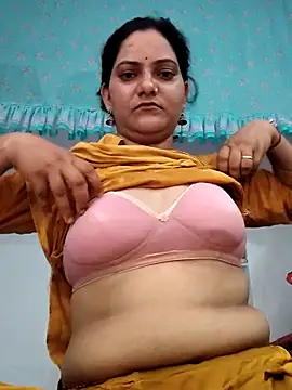 Snapshot of Anushka_Singh0 chatting on 07.04.26 Anushka Singh0 online show from 07.04.26