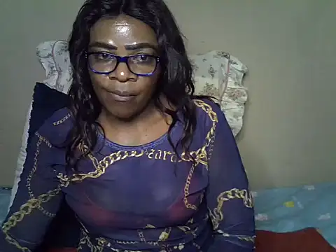 Snapshot of CASSANDRASTONE46xxx chatting on 06.11.26 CASSANDRASTONE46xxx online show from 06.11.26