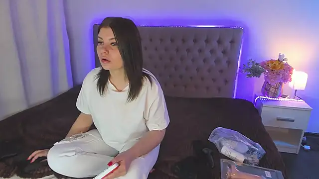 Snapshot of AmandaHoppe chatting on 06.26.26 AmandaHoppe online show from 06.26.26