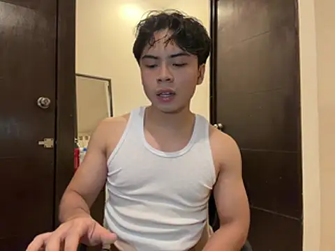 Snapshot of BentoBoxxx chatting on 05.17.26 BentoBoxxx online show from 05.17.26